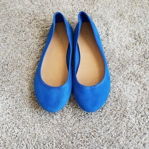 Size 8 Blue Flats